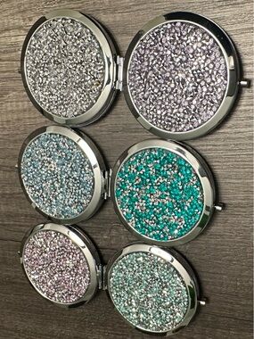 Rhinestone compact mirror